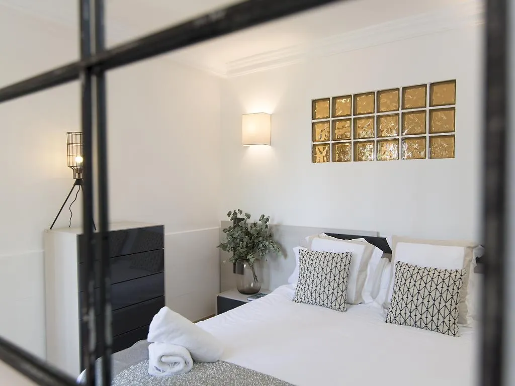 Sand Dunes Waterfront Retreat Marbella Apartment