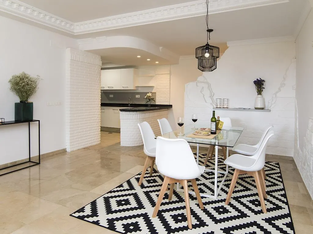 Sand Dunes Waterfront Retreat Marbella 0*,  Hiszpania